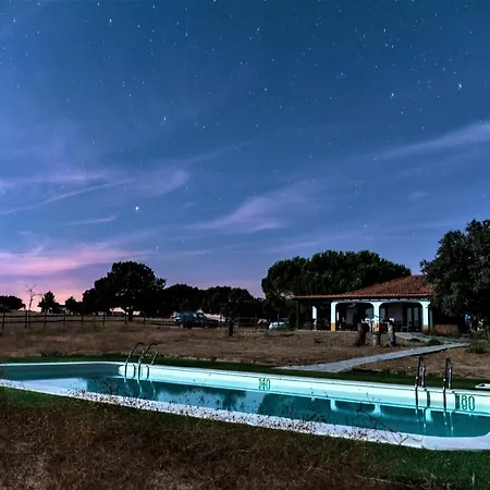 컨트리하우스 Eco-lodge En La Reserva Privada Campanarios De Azaba - Proyecto De Conservacion