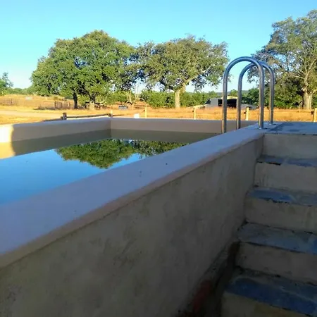 Eco-lodge En La Reserva Privada Campanarios De Azaba - Proyecto De Conservacion Espeja
