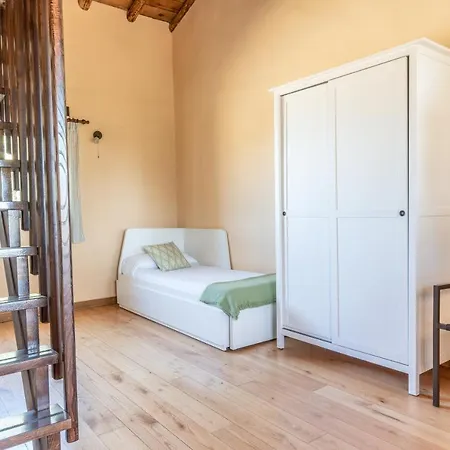 Casa de Campo Eco-lodge En La Reserva Privada Campanarios De Azaba - Proyecto De Conservación