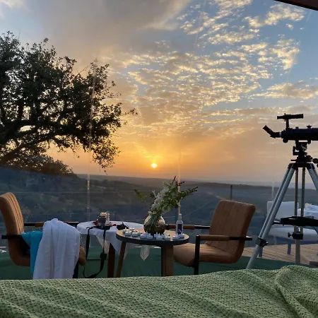 Eco-lodge En La Reserva Privada Campanarios De Azaba - Proyecto De Conservación