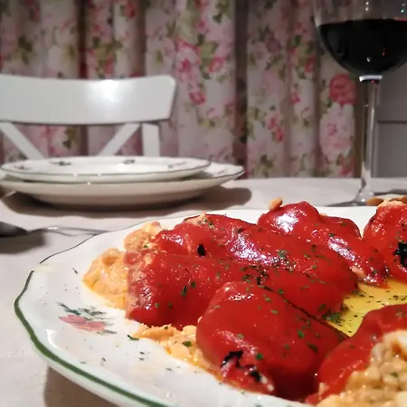 Eco-lodge En La Reserva Privada Campanarios De Azaba - Proyecto De Conservación Espeja