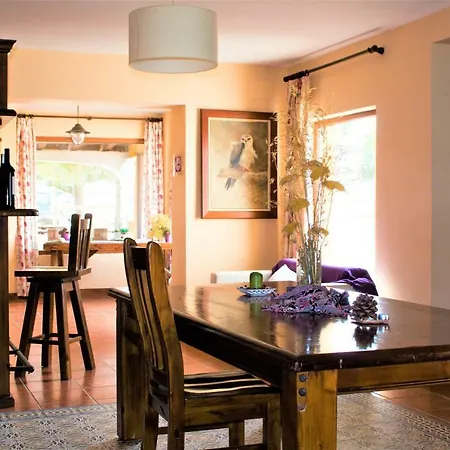 Eco-lodge En La Reserva Privada Campanarios De Azaba - Proyecto De Conservación Casa de Campo *