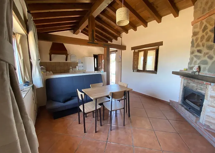 Eco-lodge En La Reserva Privada Campanarios De Azaba - Proyecto De Conservacion