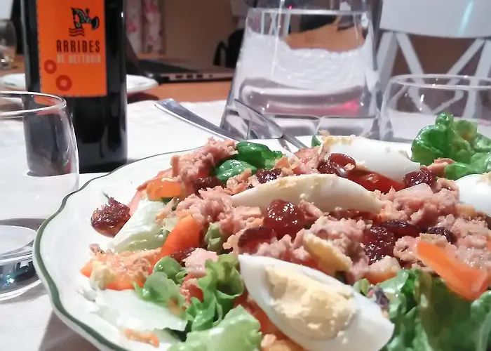 Eco-lodge En La Reserva Privada Campanarios De Azaba - Proyecto De Conservacion