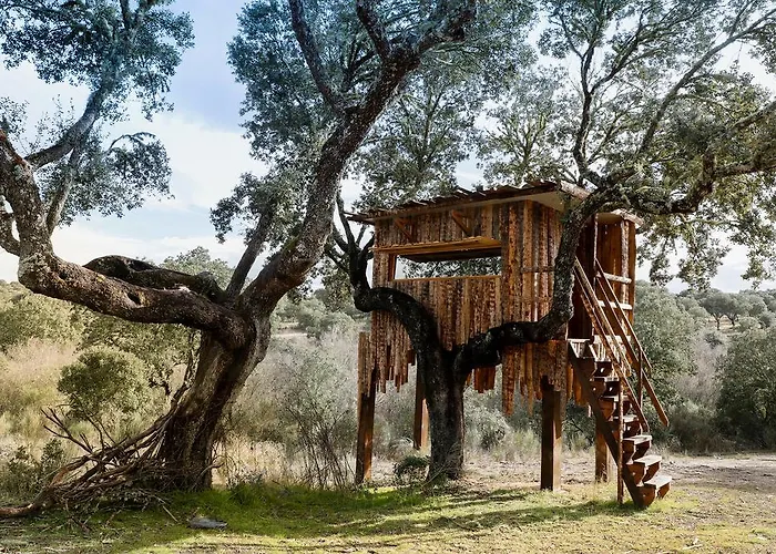 Летний дом Eco-lodge En La Reserva Privada Campanarios De Azaba - Proyecto De Conservacion